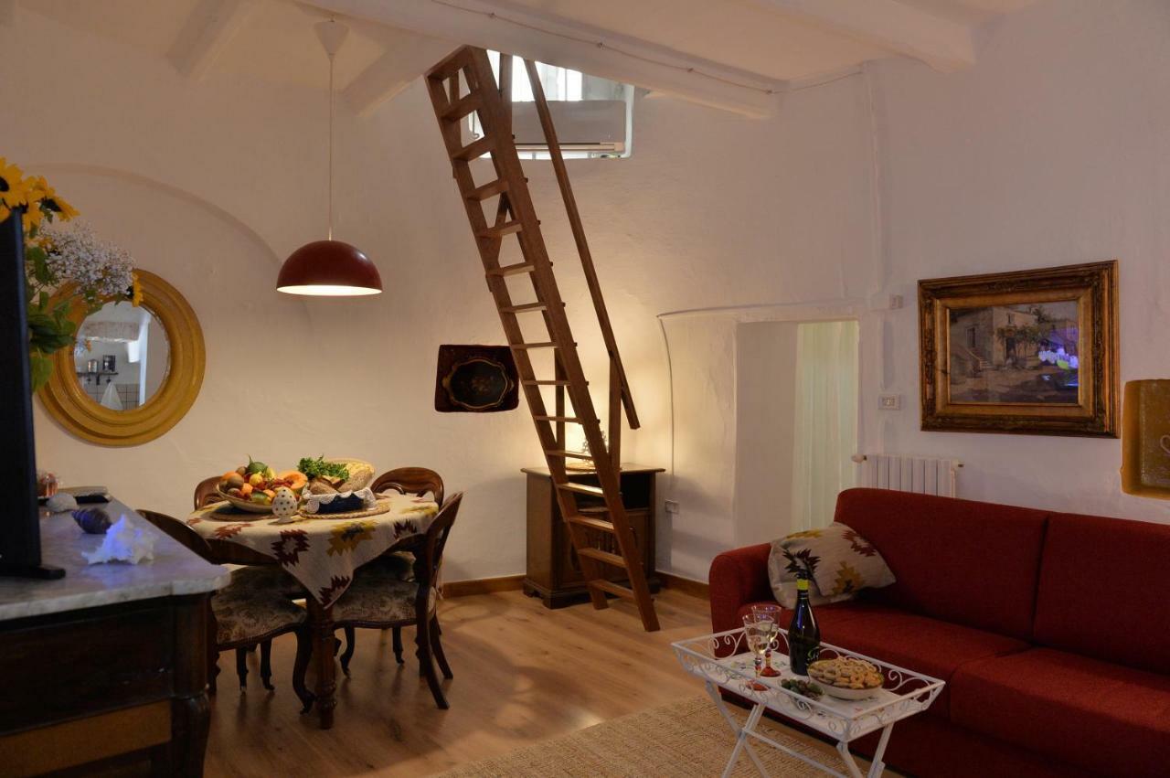 Trulli Del Corso B&B アルベロベッロ エクステリア 写真